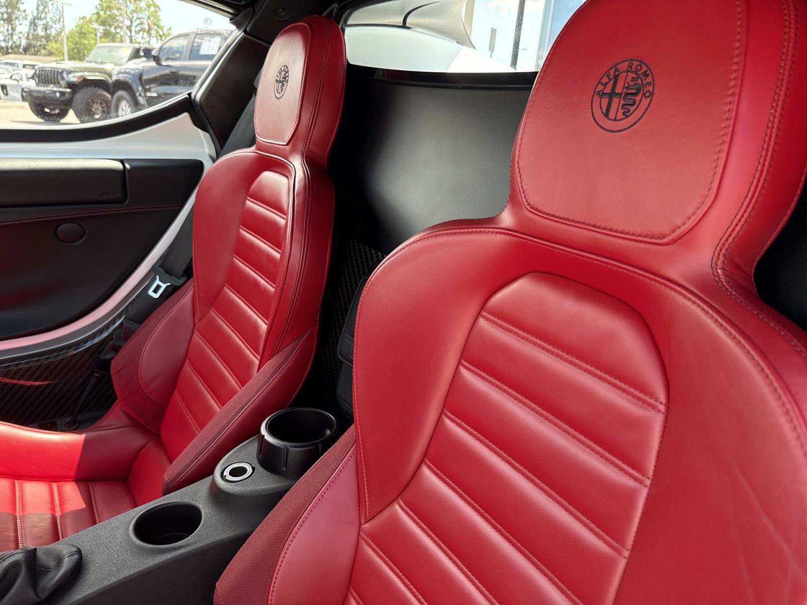 Used 2016 Alfa Romeo 4C Spider RWD image 18