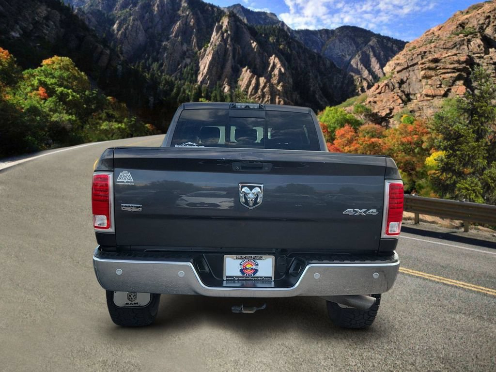 Used 2014 RAM 3500 Laramie w/ Cold Weather Group AWD/4WD image 4