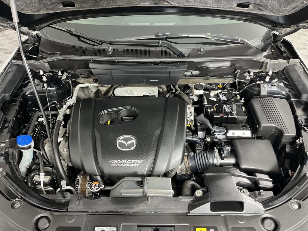 Used 2018 MAZDA CX-5 Touring w/ Preferred Equipment Package AWD/4WD image 26