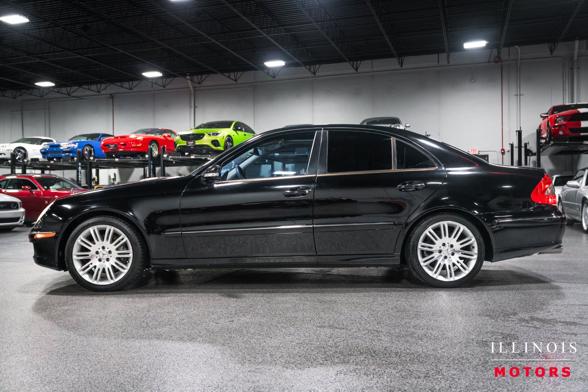 Used 2007 Mercedes-Benz E 550 Sedan image 2