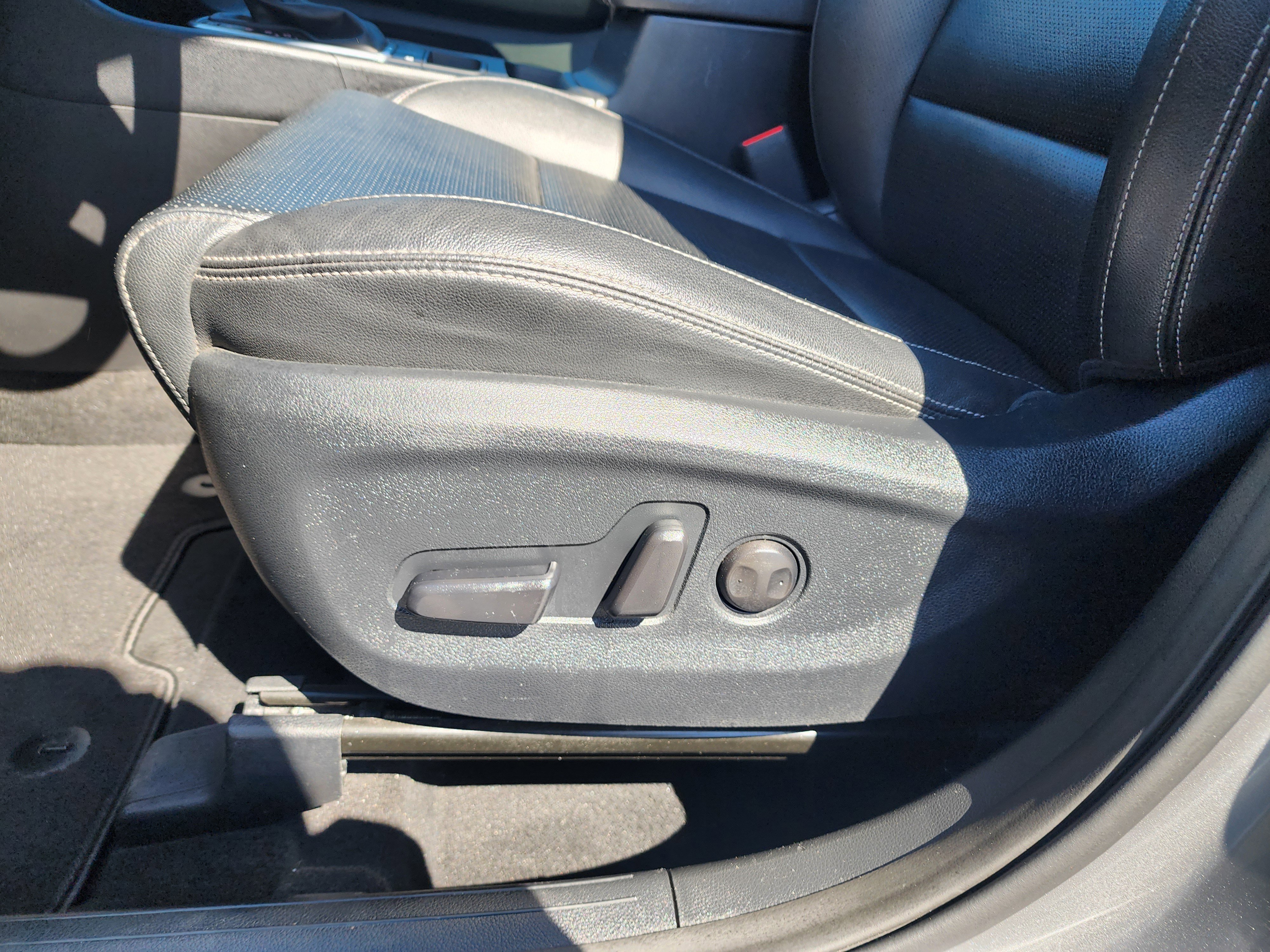 Used 2022 Kia Sportage EX image 26