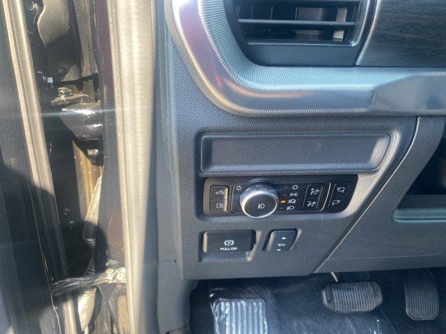 New 2025 Ford F150 Lariat w/ Equipment Group 501A Mid image 19