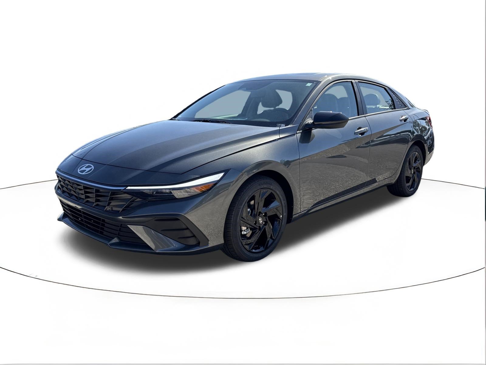New 2026 Hyundai Elantra SEL Sport FWD image 7