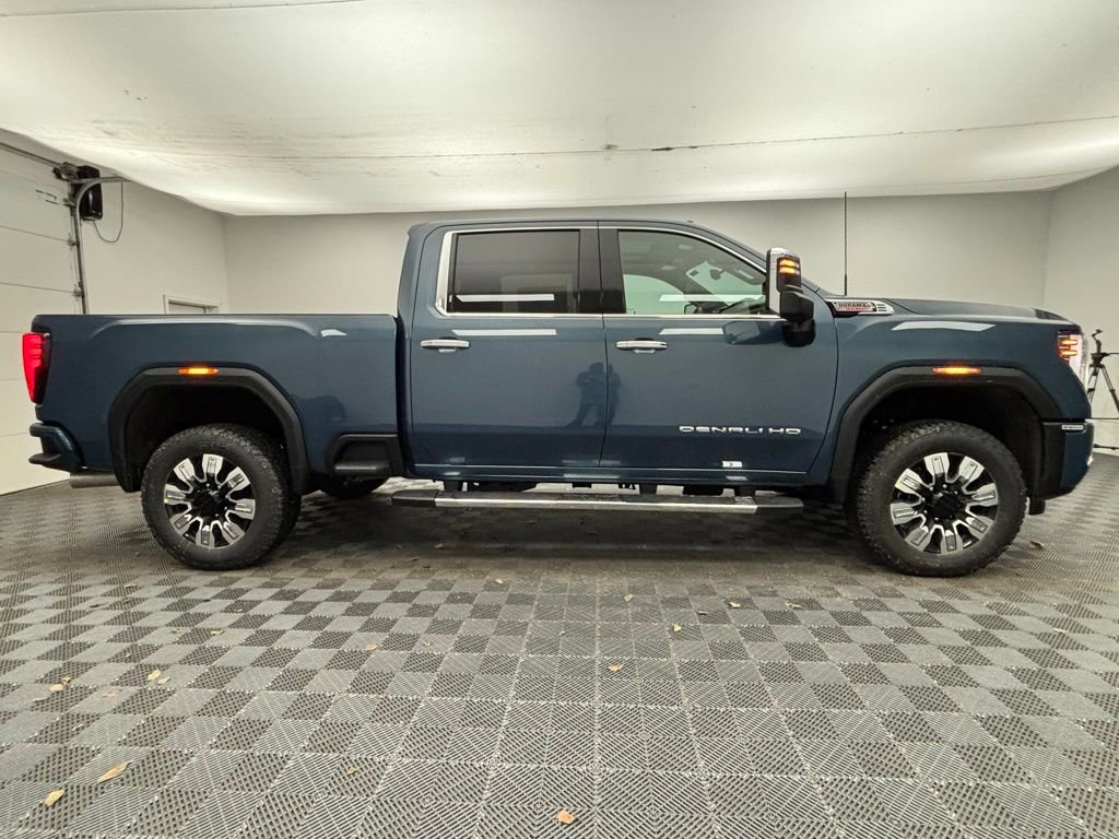 New 2026 GMC Sierra 2500 Denali w/ Denali Reserve Package image 8