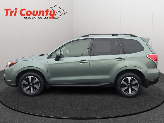 Used 2018 Subaru Forester 2.5i Premium w/ All-Weather Package AWD/4WD image 5