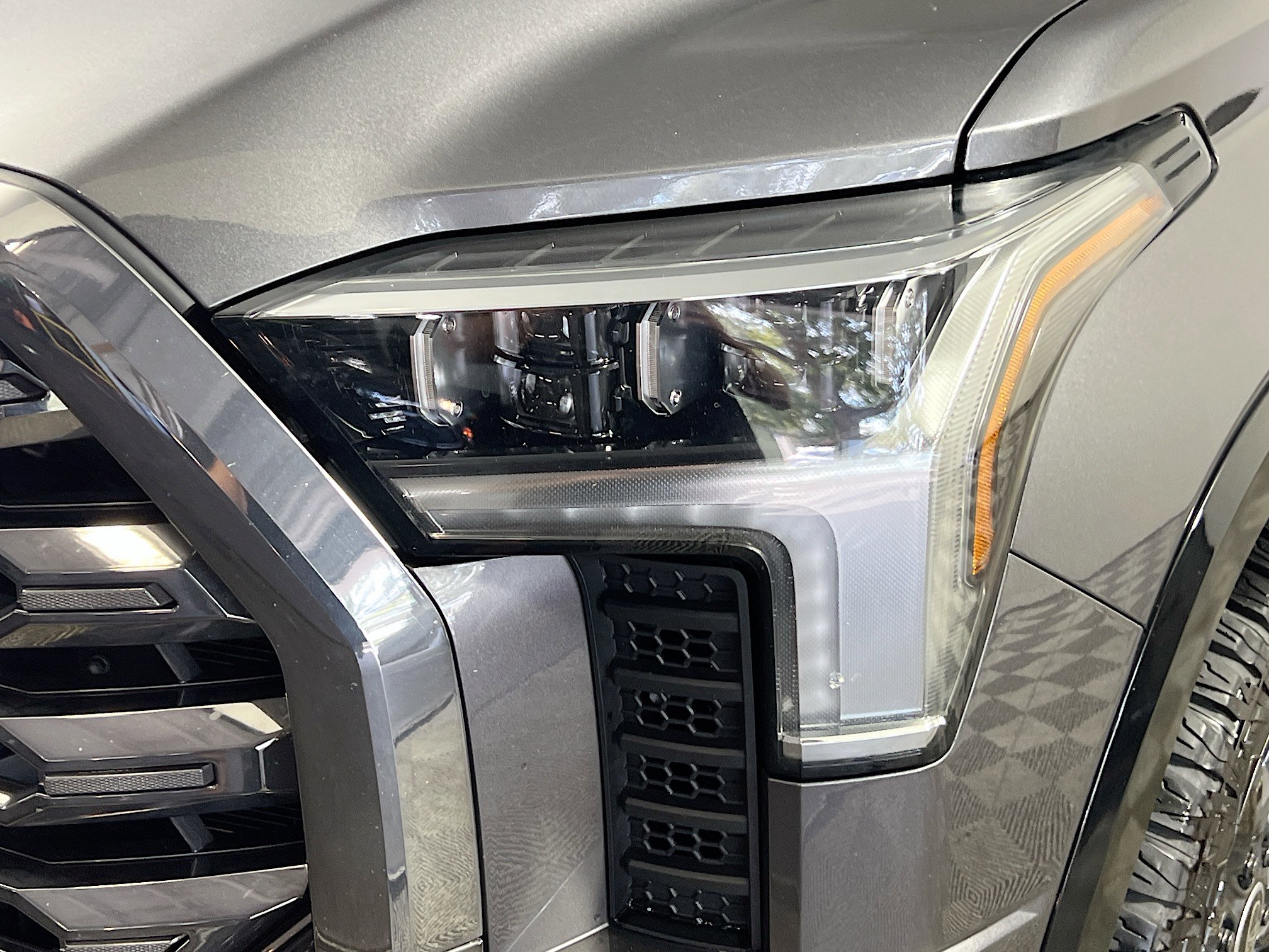 Used 2024 Toyota Tundra Platinum image 11