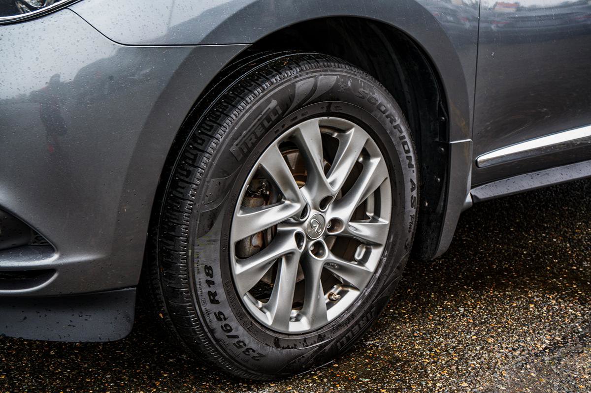 Used 2015 INFINITI QX60 AWD w/ Premium Plus Package image 12