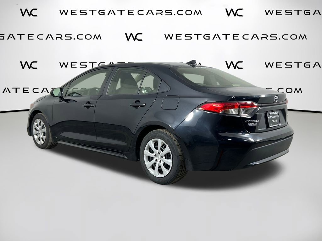 Used 2021 Toyota Corolla LE image 40