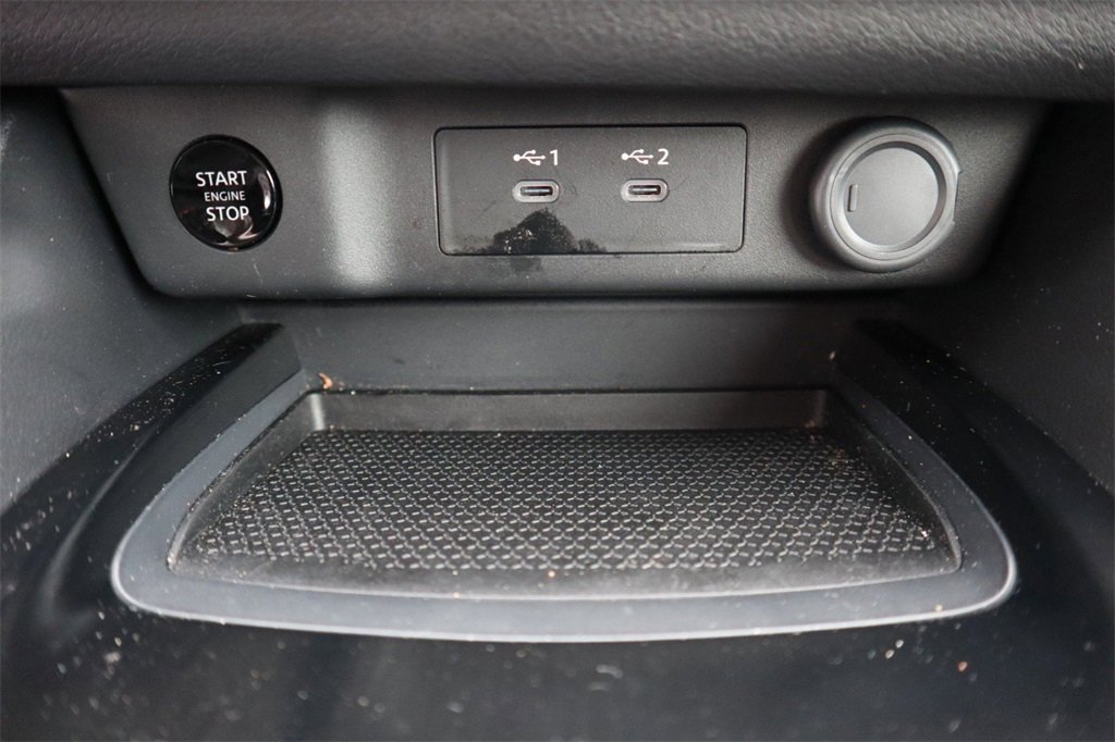 Certified 2025 Nissan Rogue S image 25