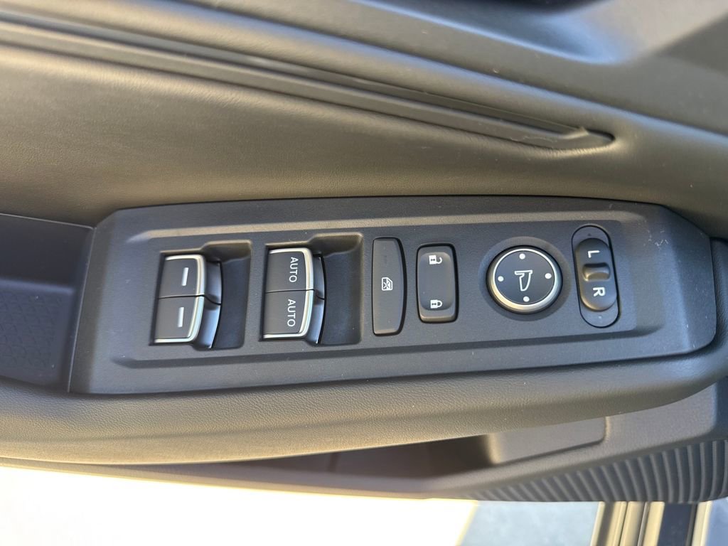 New 2025 Honda Accord SE image 13