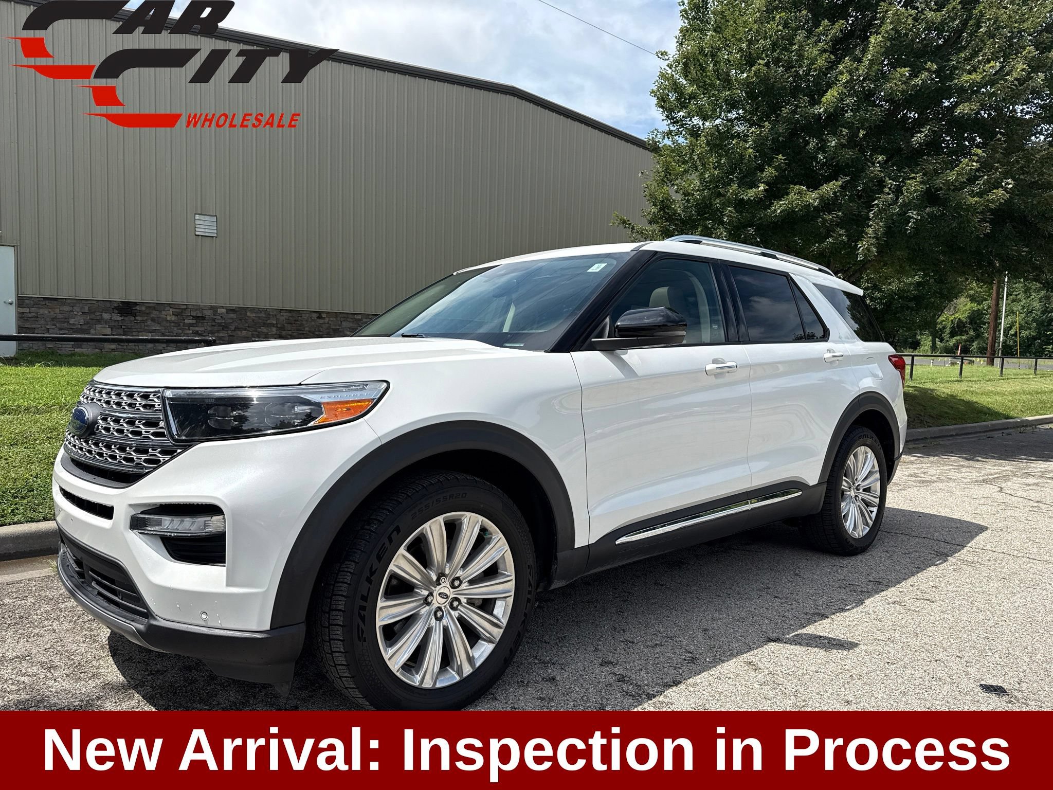 Used 2020 Ford Explorer Limited AWD/4WD image 1