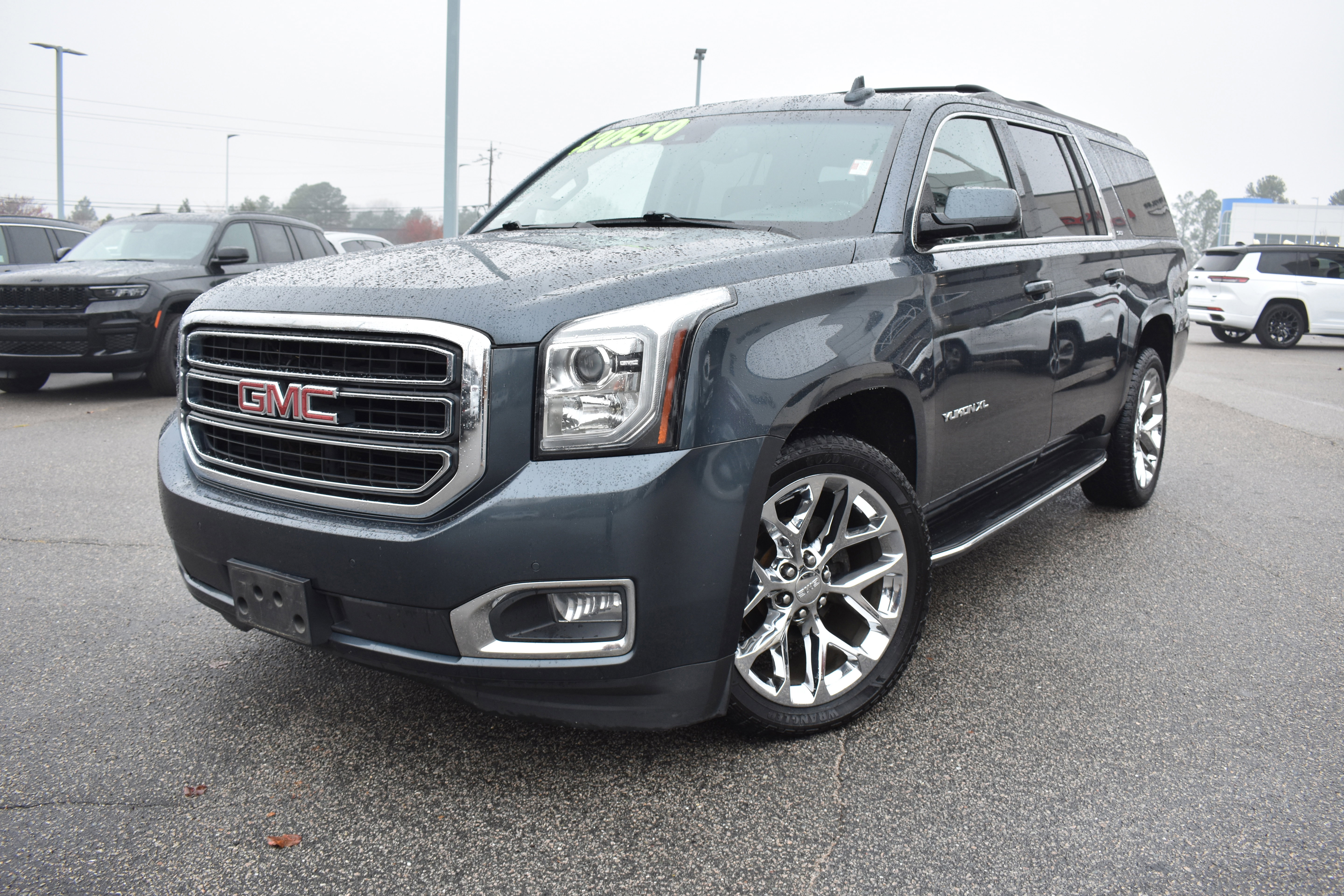 Used 2019 GMC Yukon XL SLT w/ Open Road Package image 5