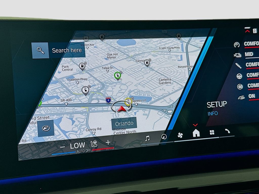 Used 2025 BMW M5 w/ Carbon Package image 15