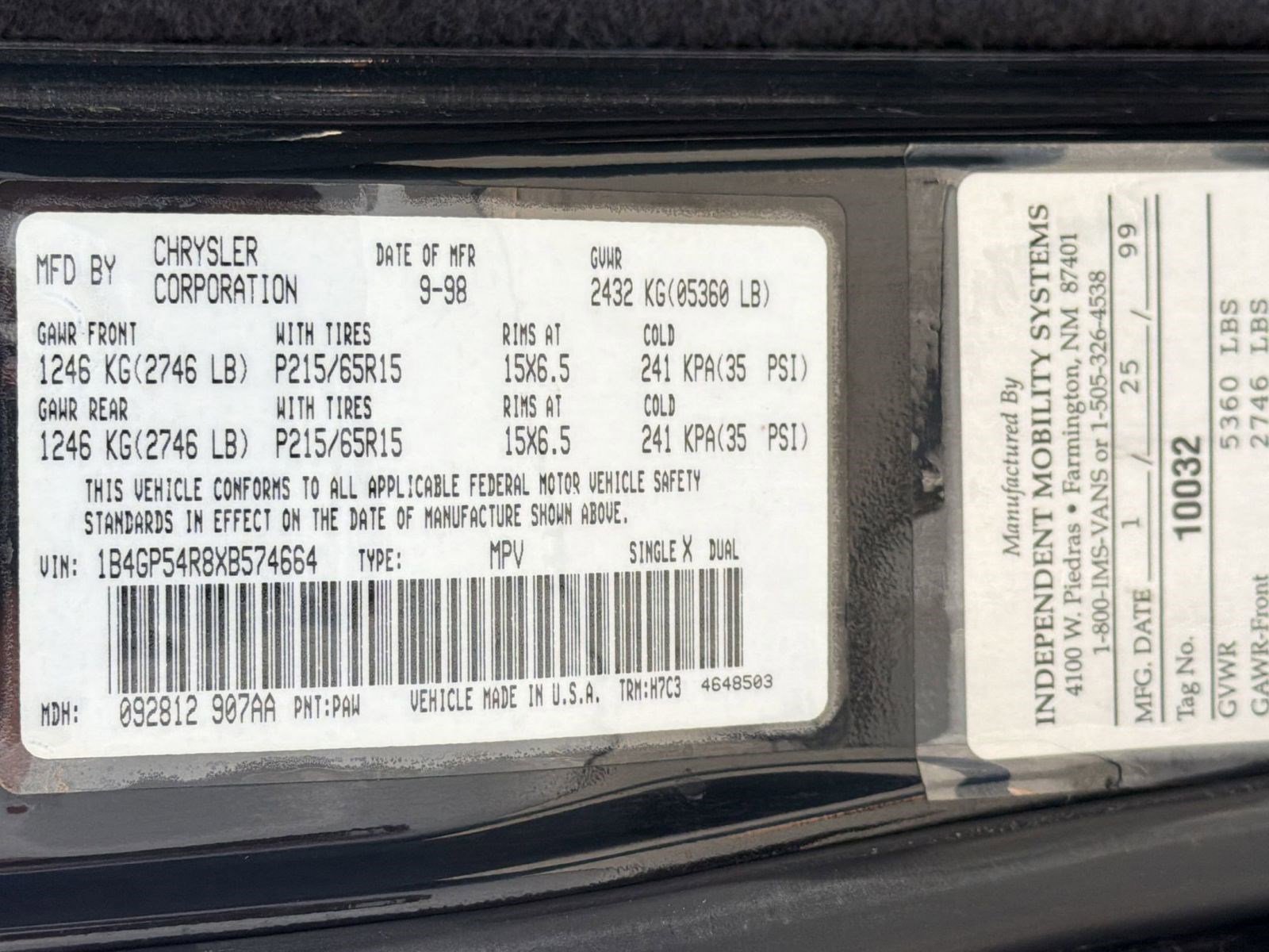 Used 1999 Dodge Grand Caravan LE image 28