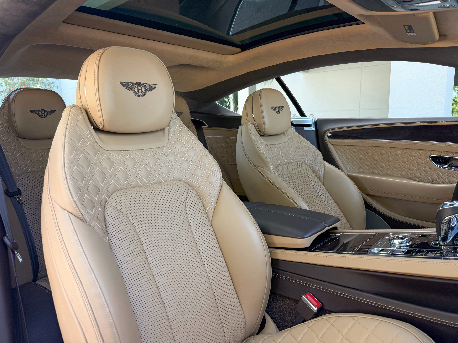 Used 2023 Bentley Continental GT Azure AWD/4WD image 17
