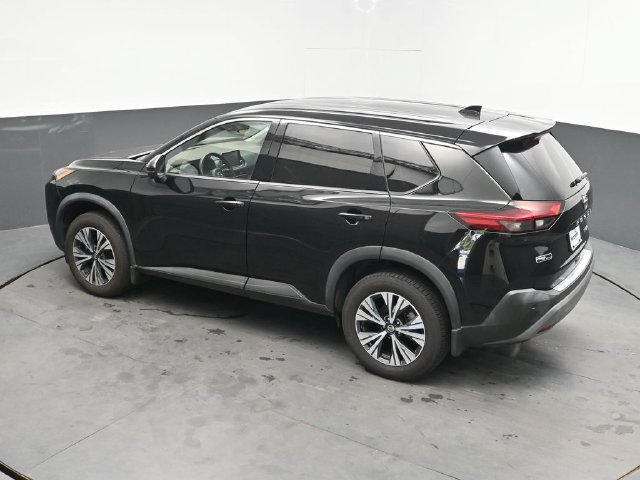 Used 2021 Nissan Rogue SV AWD/4WD image 25
