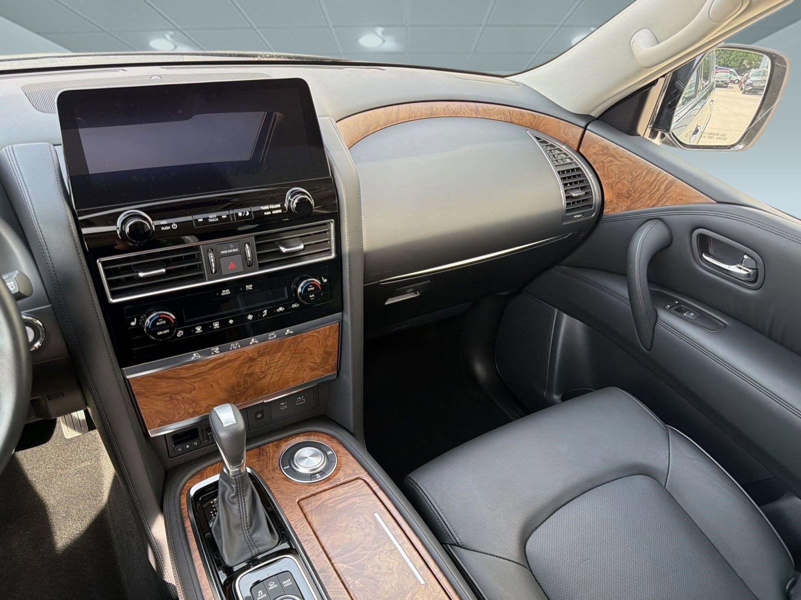 Used 2022 Nissan Armada SL image 26