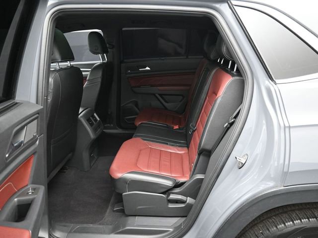 Used 2022 Volkswagen Atlas Cross Sport SEL Premium R-Line image 34