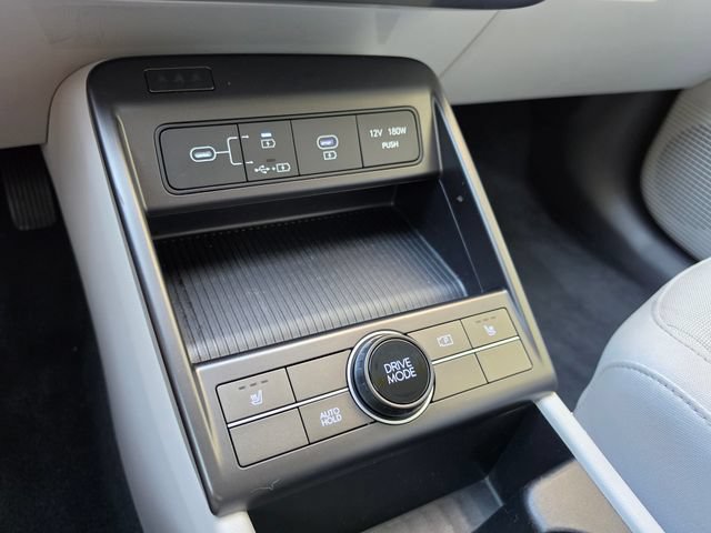 Used 2024 Hyundai Kona SEL FWD image 57
