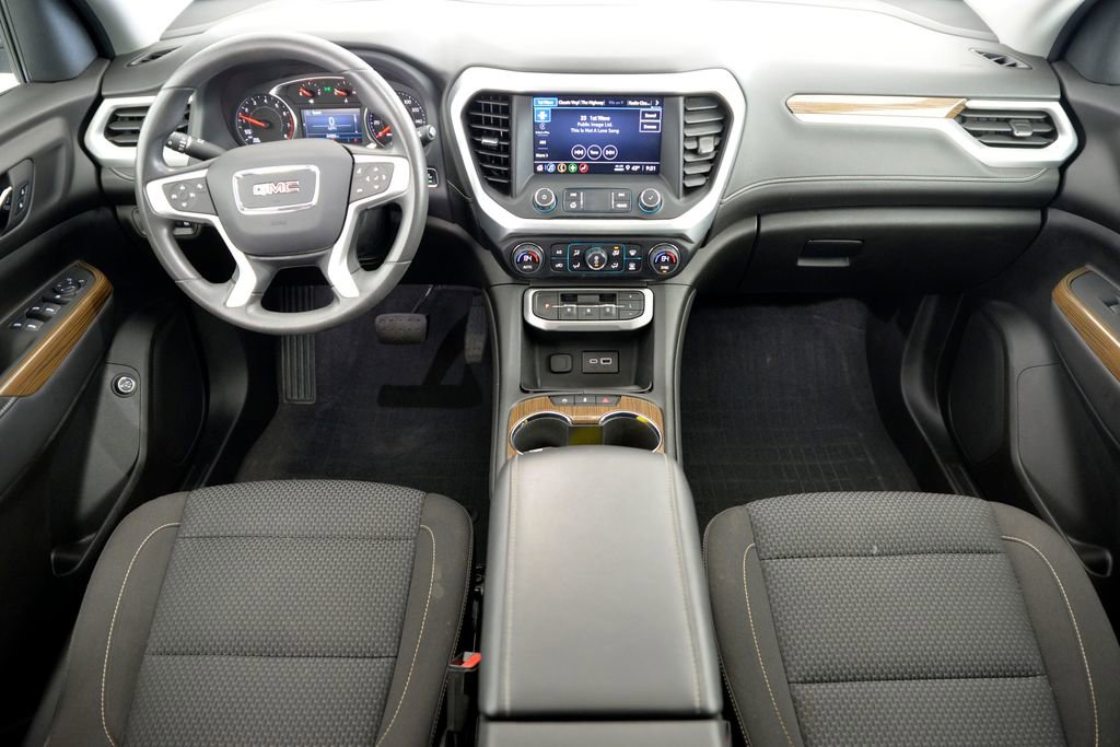 Used 2023 GMC Acadia SLE w/ Driver Convenience Package image 17