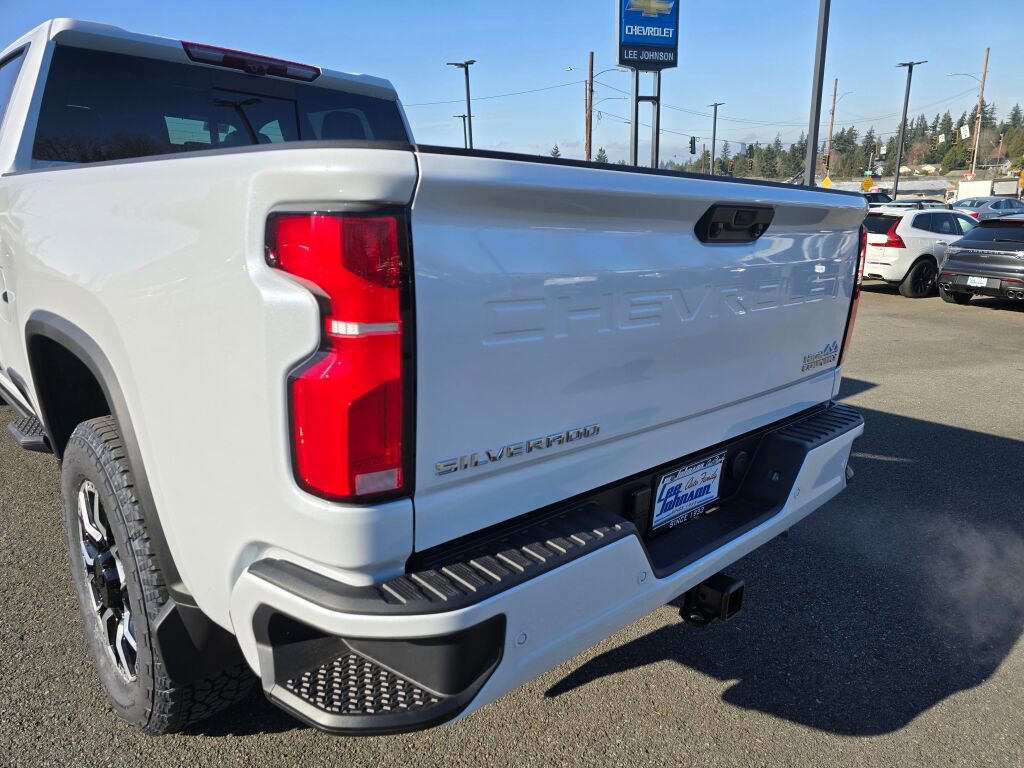 New 2026 Chevrolet Silverado 2500 High Country w/ High Country Premium Package AWD/4WD image 26