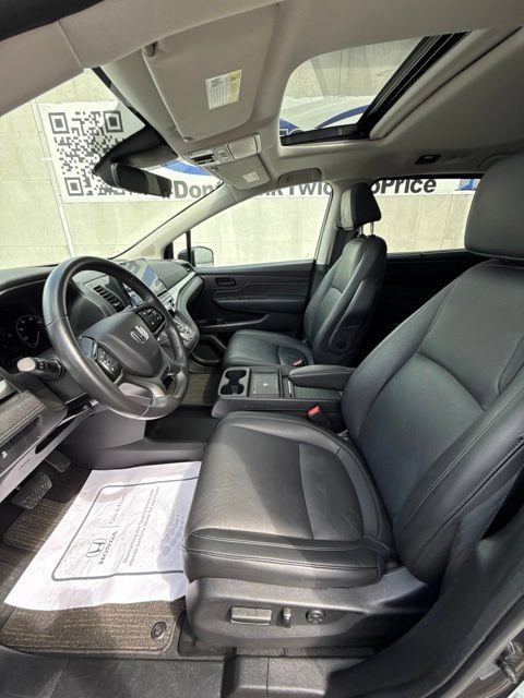 Used 2025 Honda Odyssey EX-L image 17