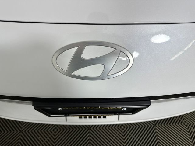 Used 2023 Hyundai Ioniq 6 SEL image 9