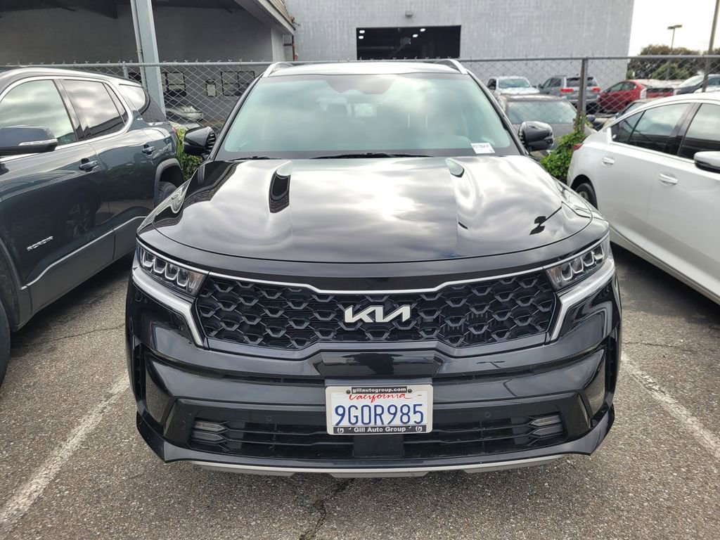 Used 2023 Kia Sorento EX image 2