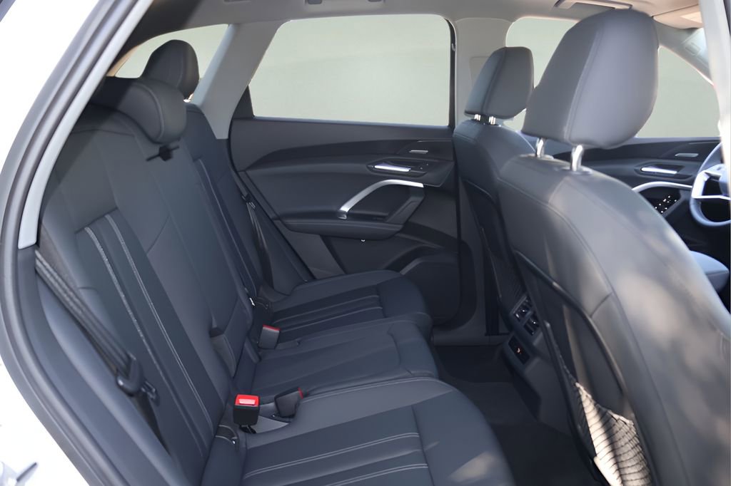New 2026 Audi Q5 Premium Plus AWD/4WD image 16