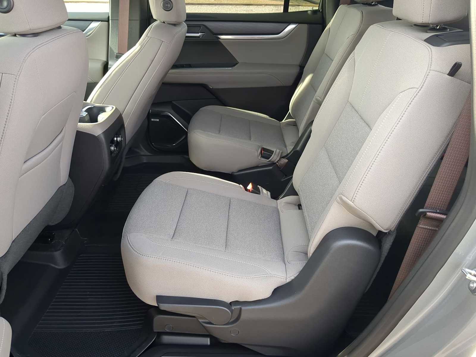 New 2026 GMC Acadia Elevation w/ LPO, Floor Liner Package image 23