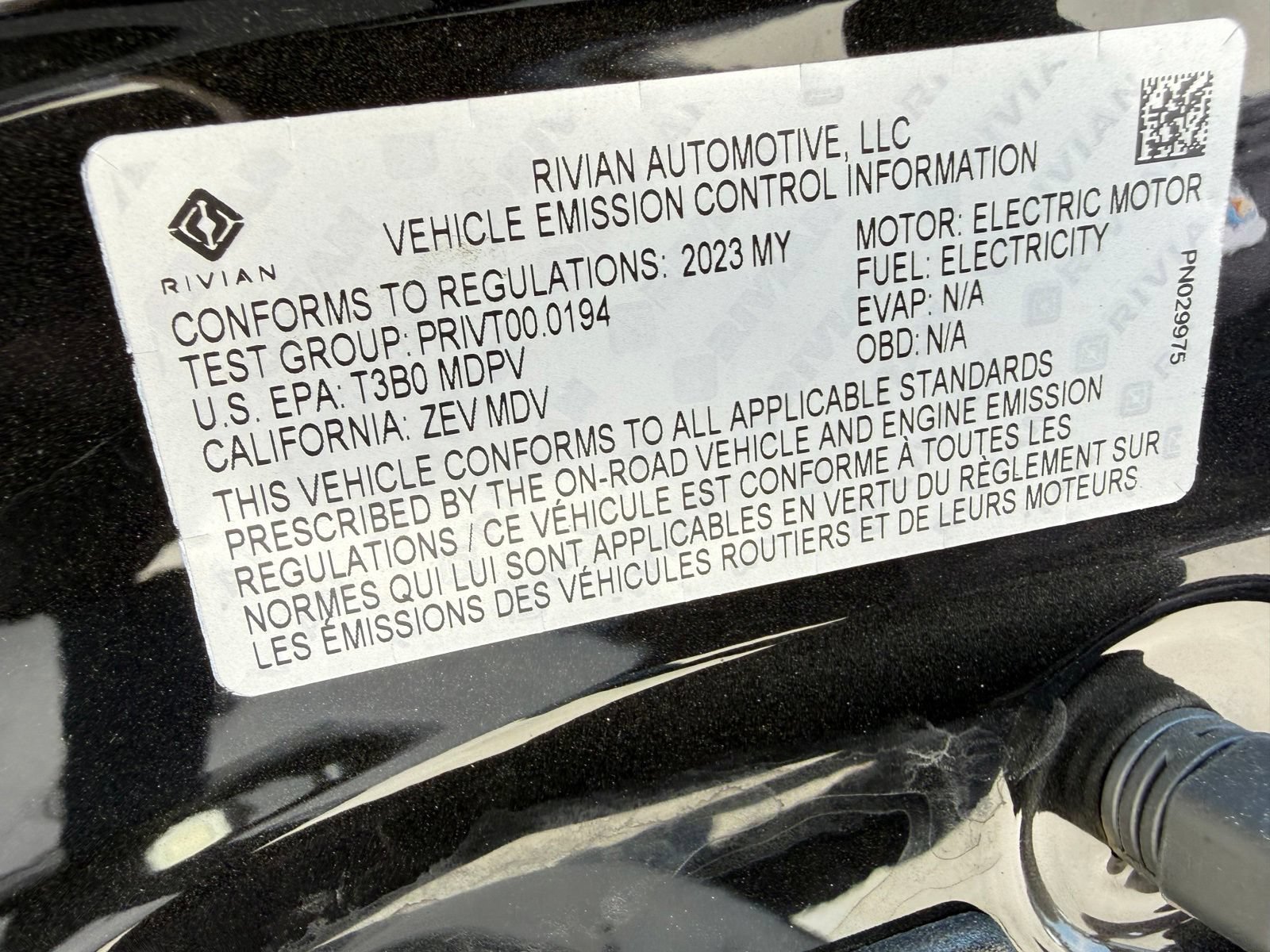 Used 2023 Rivian R1S Adventure AWD/4WD image 11