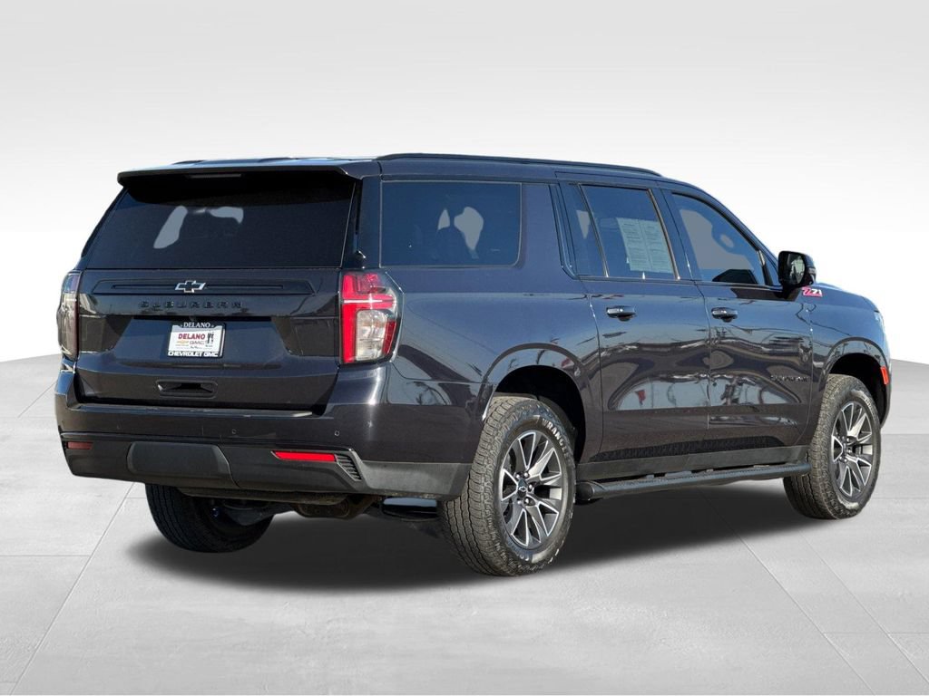 Used 2023 Chevrolet Suburban Z71 w/ Luxury Package AWD/4WD image 5