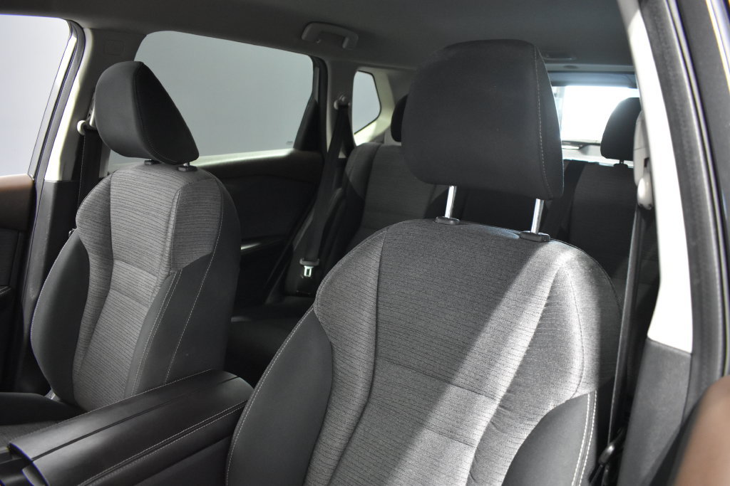 Used 2021 Nissan Rogue SV AWD/4WD image 17