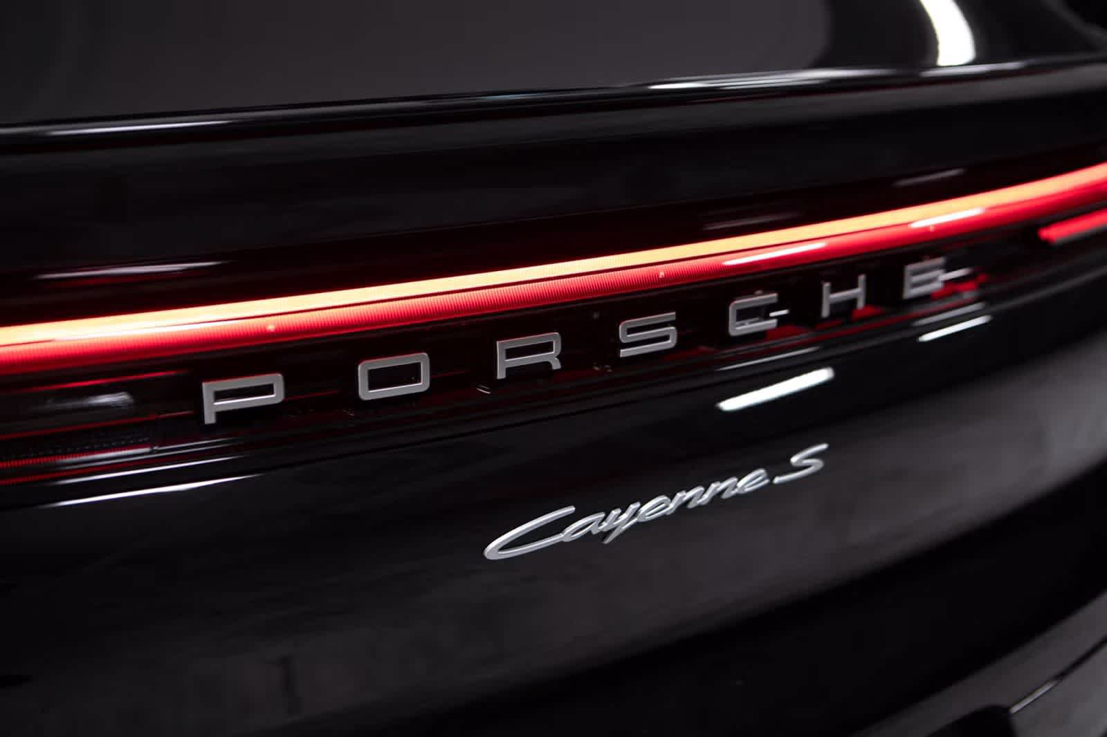 Certified 2026 Porsche Cayenne S AWD/4WD image 19