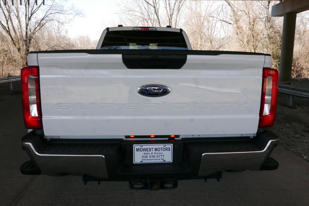 Used 2023 Ford F350 XLT image 30