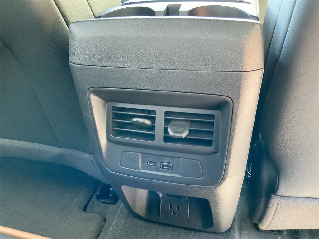 New 2025 GMC Canyon AT4 w/ Nightfall Edition image 29