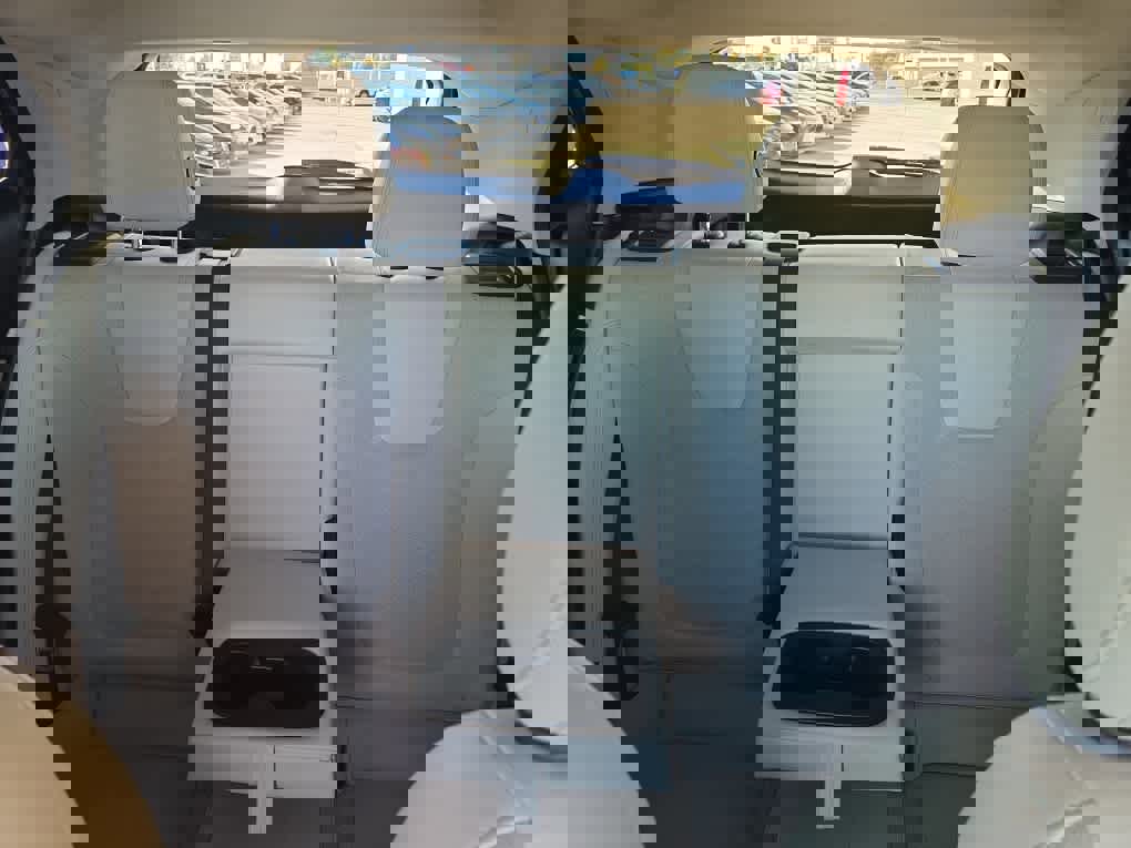 Used 2022 Buick Encore GX Select w/ Sport Touring Package image 10