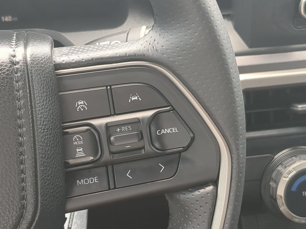 Certified 2026 Toyota 4Runner SR5 AWD/4WD image 21