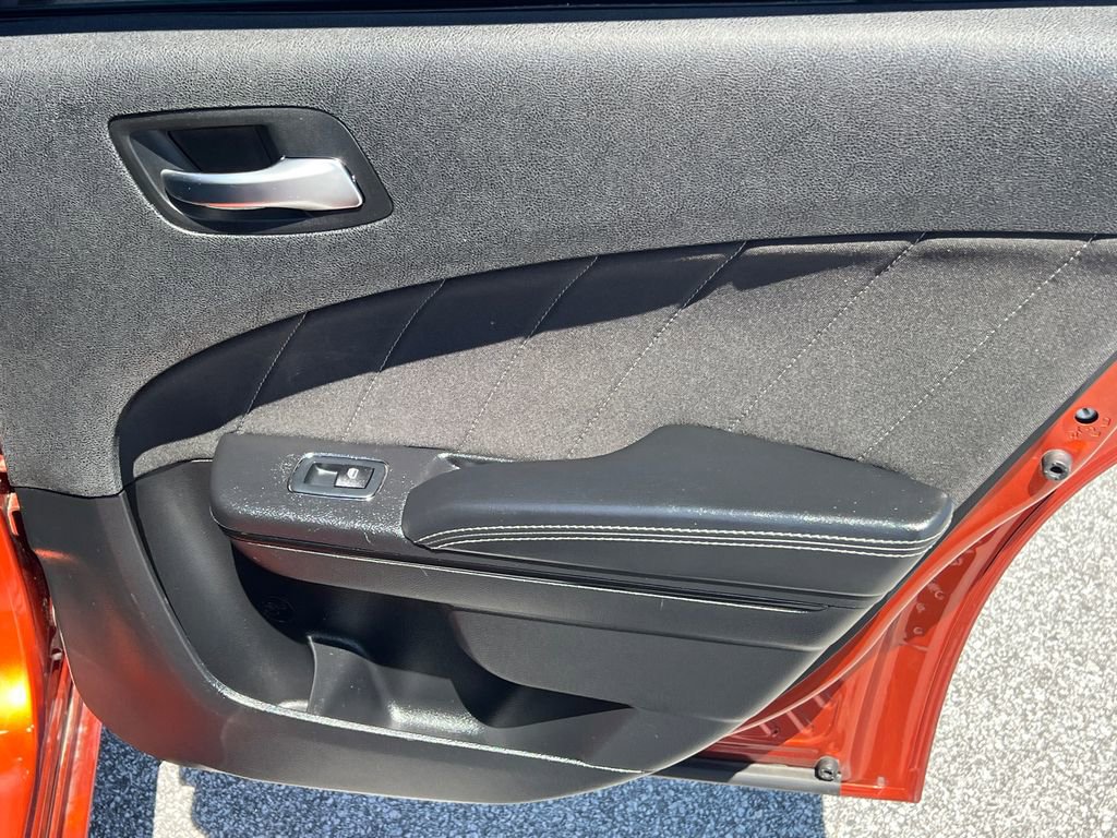 Used 2020 Dodge Charger SXT w/ Blacktop Package image 16