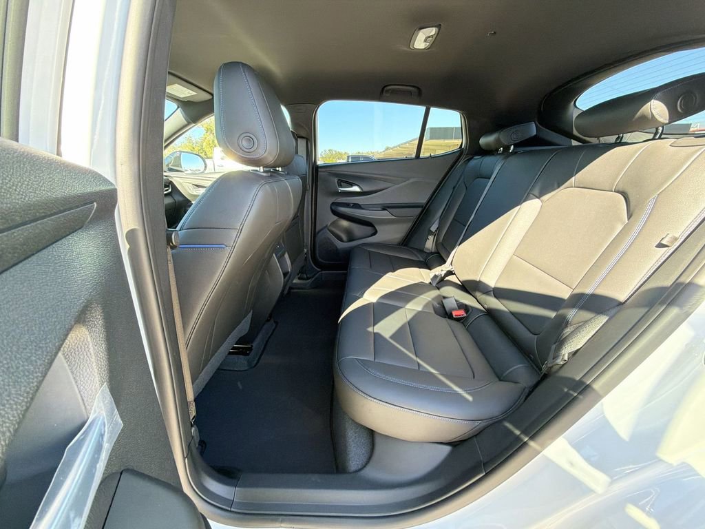 New 2026 Buick Envista Sport Touring image 26