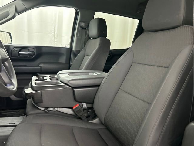 Used 2024 GMC Sierra 1500 Pro w/ Graphite Edition AWD/4WD image 9