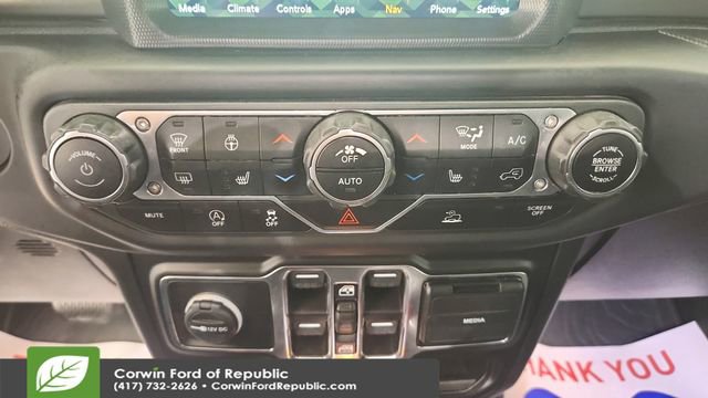 Used 2021 Jeep Gladiator Willys image 18