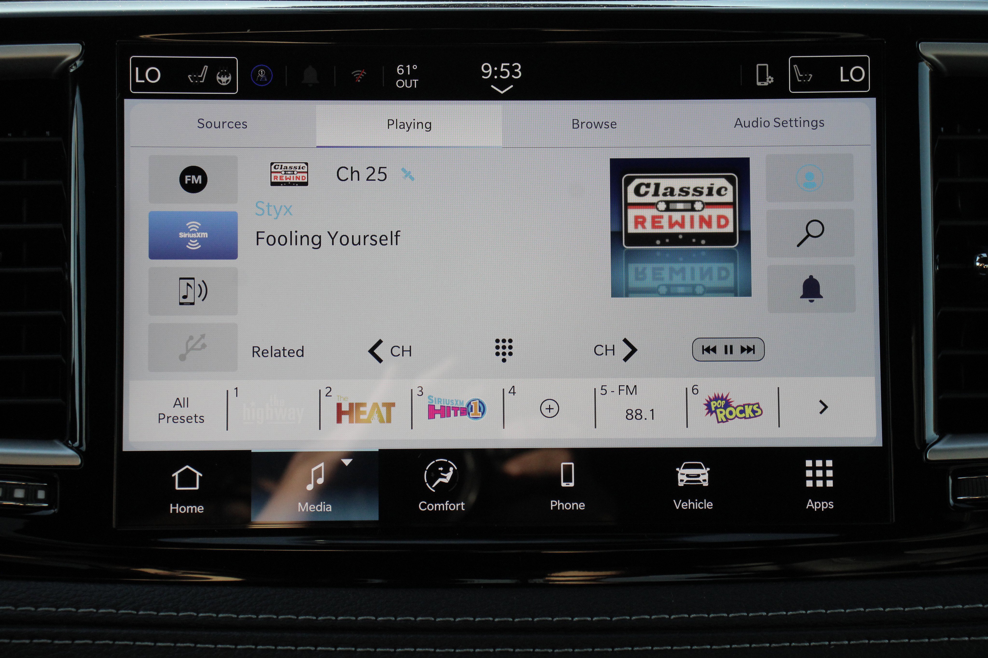 New 2026 Chrysler Pacifica Select image 14