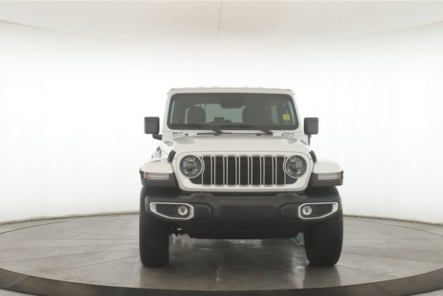 Used 2025 Jeep Wrangler Unlimited Sahara w/ Safety Group image 12