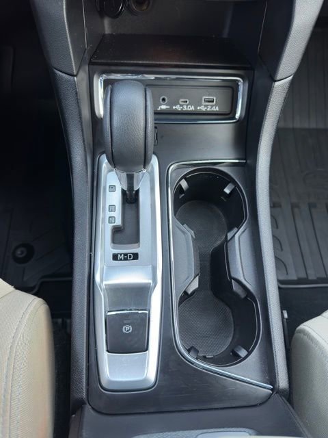 Used 2023 Subaru Ascent Premium w/ Convenience Package AWD/4WD image 12
