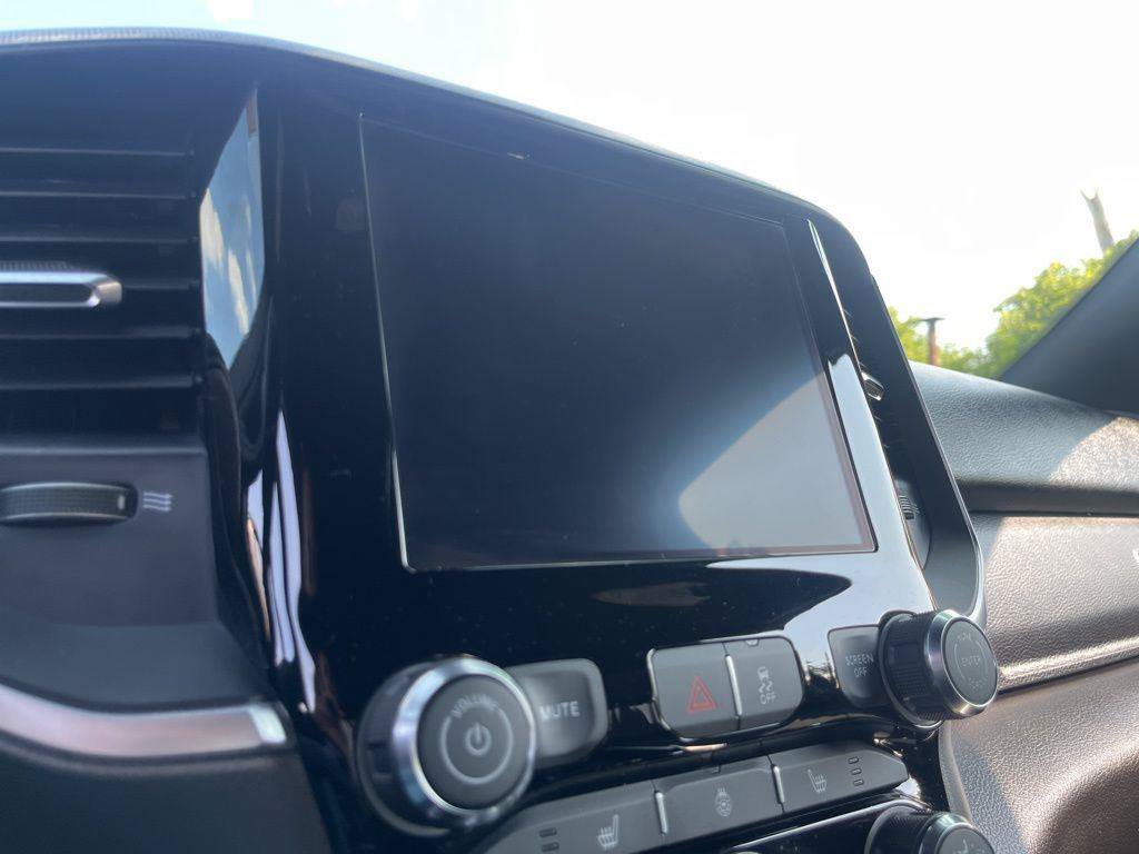 New 2025 RAM 2500 Big Horn AWD/4WD image 18