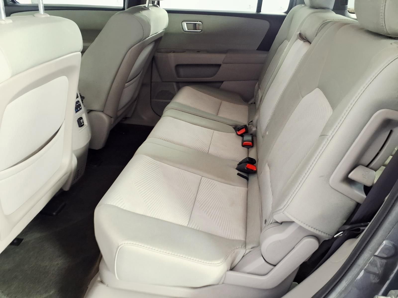 Used 2013 Honda Pilot LX image 9
