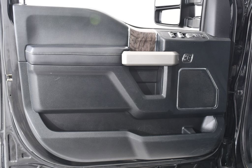 Used 2018 Ford F350 Lariat w/ Lariat Ultimate Package AWD/4WD image 25