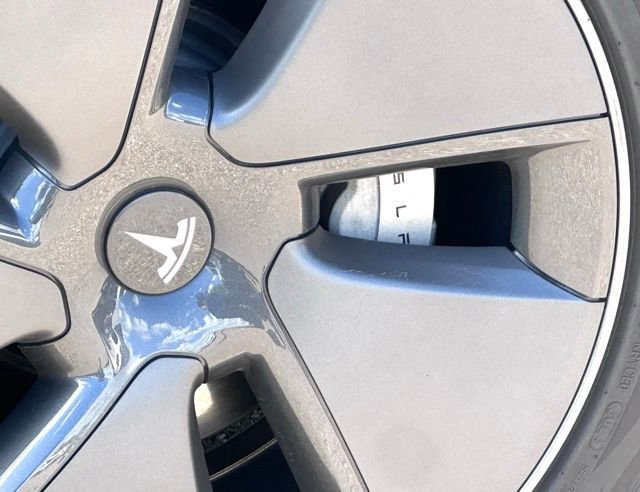 Used 2023 Tesla Model 3 Standard Range RWD image 10