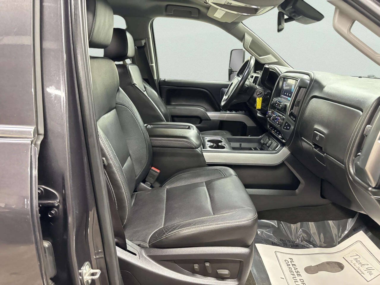 Used 2015 Chevrolet Silverado 2500 LTZ w/ Driver Alert Package AWD/4WD image 20